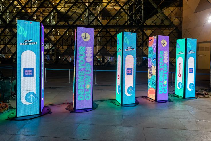 Creative Display Setup